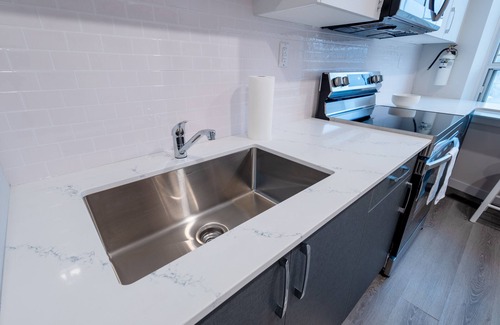 Downtown London Apartment | One bedroom Downton Apartment in the middle of everything London has to offer.