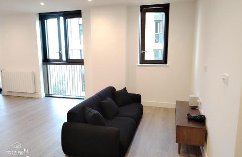 Canning Town North Apartment | One bedroom flat West Ham