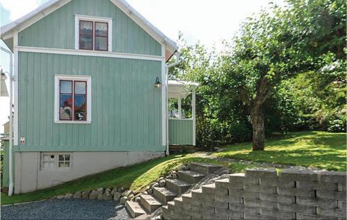 Jonkoping House | One-Bedroom Holiday Home In Jonkoping