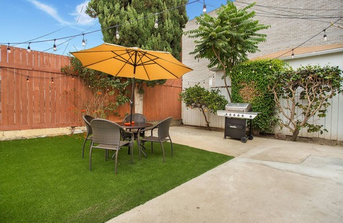 West Los Angeles Apartment | One bedroom