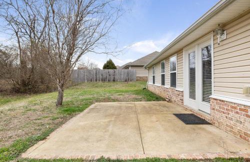 Spring Hill House | One level modern Spring Hill home