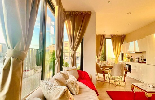 Klein-Antwerpen Apartment | One Lux Stay Near Antwerp Central - 2 Bedroom 1 5 Bathroom