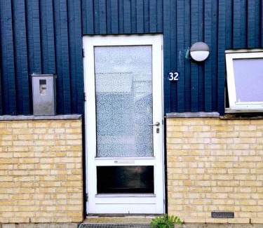 Greve Apartment | One-Room Studio Apartment Near Train Station in Copenhagen