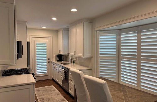 Crestline Heights House | Only the Best! 2 Bedroom 2 Full Bath Complete Remodel. High End Finishes!
