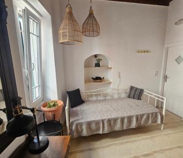 Little Venice Apartment | Onyx Studio
