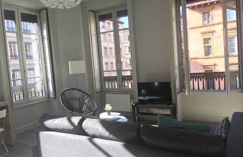 Terreaux - Bat d'argent Apartment | Opera Suite - hyper center of Lyon - Charm & modern comfort - ideal location
