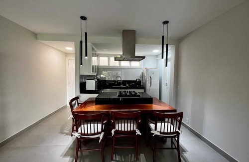 Frade Apartment | Opposite the Fasano Hotel, the beach and the Marina.