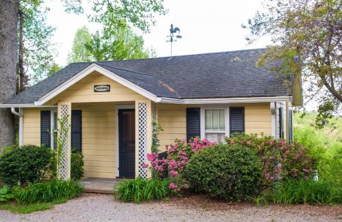 Saluda Bed & Breakfast | Orchard Inn