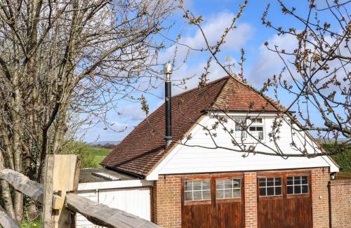 Paddock Wood House | Orchard Retreat