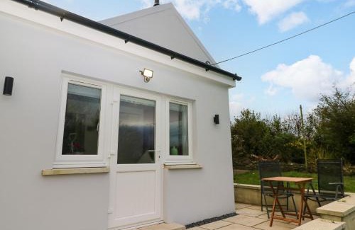 Pembroke House | Orchard View