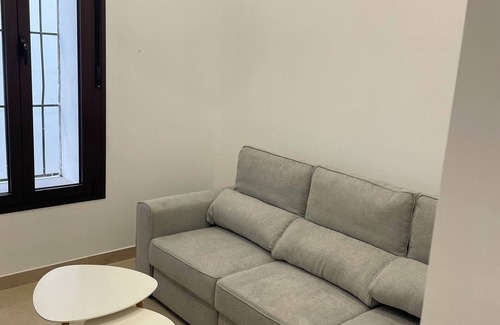 La Trinidad-San Juan y Todos los Santos Apartment | ORFEBRE HOME, an ideal place in the historic center of Cordoba