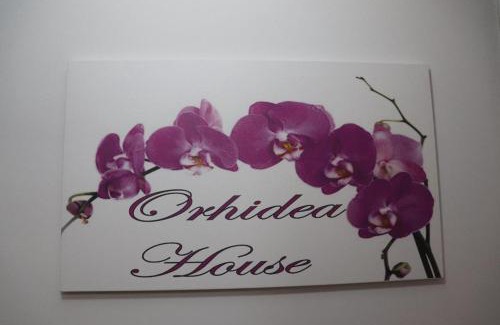 Varosh House | Orhidea House