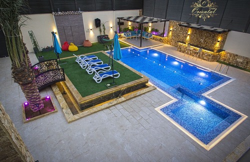 Al Rama Villa | Oriental Chalet