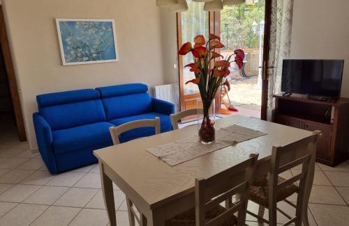 Monteverdi Marittimo House | Orizzonti del Castelluccio Volpe rossa villetta elegante confortevole e rilassante