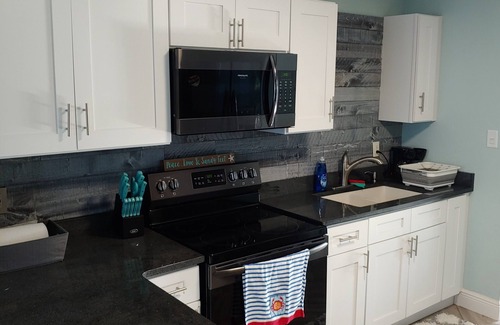 Seaside Homes House | Ormond Beach Bungalow .Come make memories!