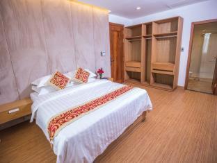 Prampir Makara Hotel | Orussey One Hotel & Apartment