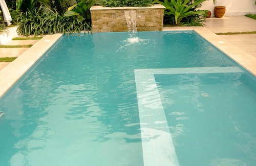 Mbezi Beach House | Osotwa housenSpectacular Views: Luxe Retreat