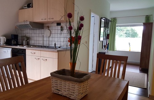 Osterholz-Scharmbeck Apartment | Osterholz-Scharmbeck with WLAN, NDS, DE