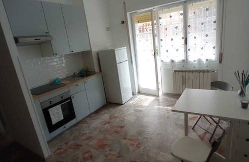 Quartiere XXXIV Lido di Ostia Levante Apartment | Ostia Beach Crypto House
