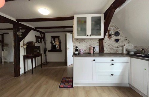 Biendorf Apartment | Ostsee-ferienwohnung 2-rechts/OG mit Balkon - Fewo's am Gutshaus im Ostseeland