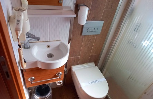 Yenifoca Hotel | Otel Safran Palas