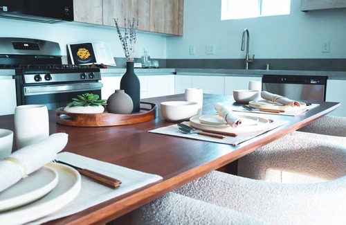 Las Vegas Apartment | Otonomus Hotel - Las Vegas