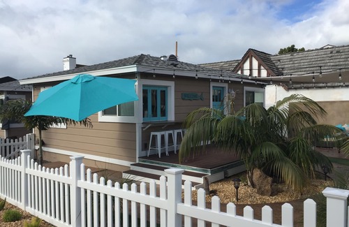 Beach Barber Tract House | Outdoor La Jolla Living At Its Finest!