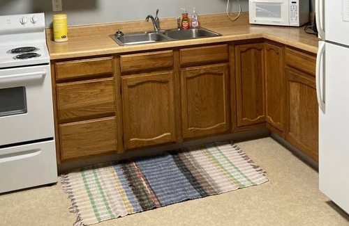 Streeter Apartment | Outdoorsmen’s stay in a quiet community, pet friendly.