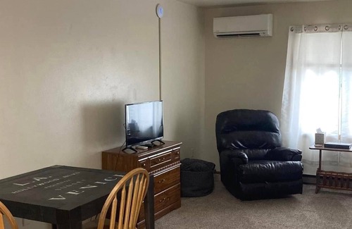 Streeter Apartment | Outdoorsmen’s stay in a quiet community, pet friendly.