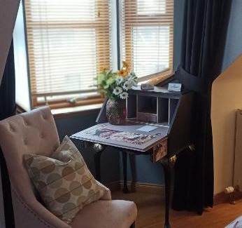 Cruden Bay Bed & Breakfast | Outlander Boutique B&B Super King