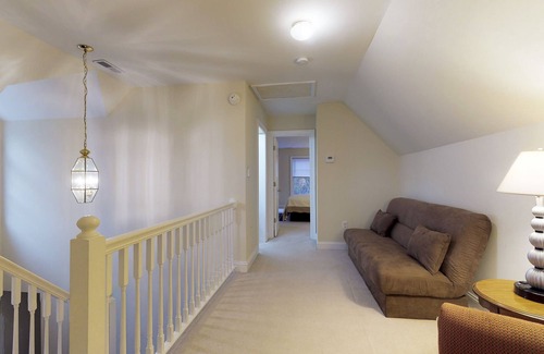 Cambridge House | Outrigger at Swan Cove Manor