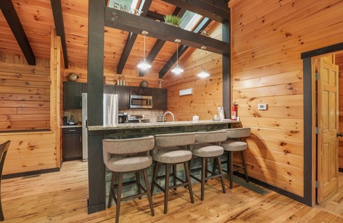 Sugar Grove Cabin | Outside Inn | Shed Style Cabin | Hocking Hills