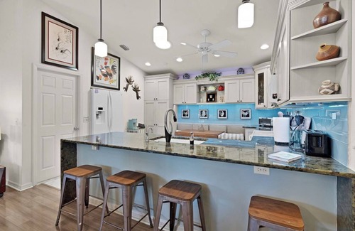 Hemingway Villa | Outstanding Villa in The Villages, Florida