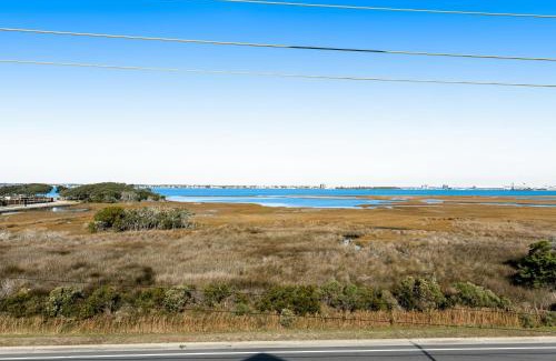 Atlantic Beach House | Over by the Sea