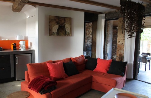 Tournai Cottage | Owl cottage in the countryside in the region of Tournai