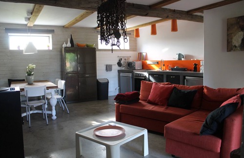 Tournai Cottage | Owl cottage in the countryside in the region of Tournai