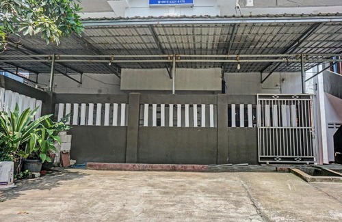 Sukabumi Hotel | OYO 2226 Nurmega Jaya