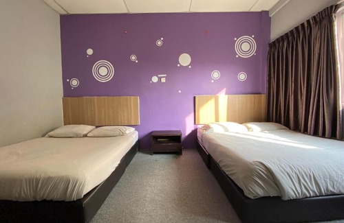 Sri Gading Hotel | OYO 89760 Harmoni Inn Hotel