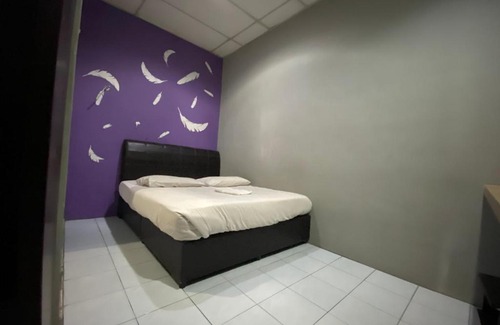 Sri Gading Hotel | OYO 89760 Harmoni Inn Hotel