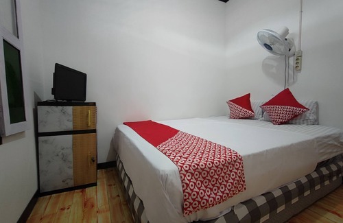 Pagar Alam Hotel | OYO 92357 Zzip Homestay