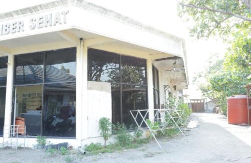 Gresik Hotel | OYO 93159 Homestay Sehat