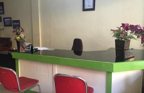 Sumatra Hotel | OYO 93292 Raudhatul Husna Homestay Syariah
