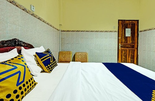 Ambarawa Hotel | OYO Life 91677 Hotel Citra Dewi 3