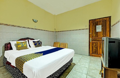 Ambarawa Hotel | OYO Life 91677 Hotel Citra Dewi 3
