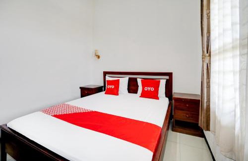 Paciran Hotel | OYO Life 93083 Nova Jaya 3 Homestay Syariah