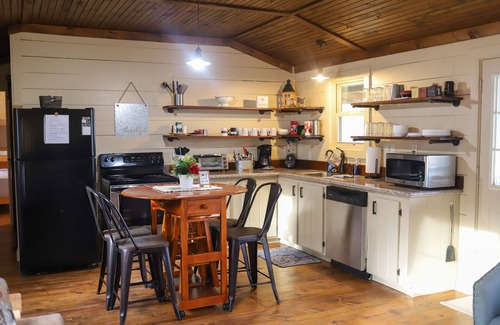 Combs Cabin | Ozarks Best Kept Secret