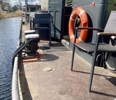 Nouvelle Ville Boat Rental | Péniche MaPensée