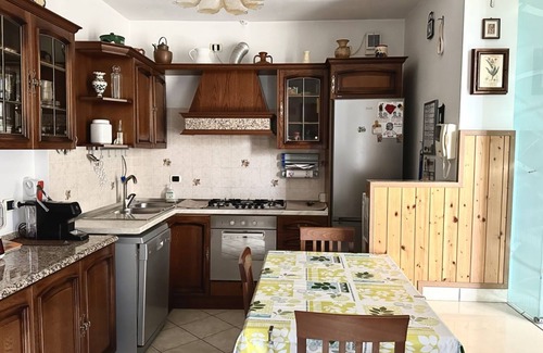 Loreto Apartment | P037- Porto Recanati, comfortable three-room apartment with air conditioning