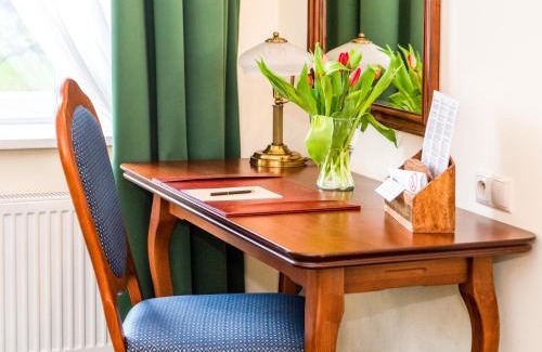 gmina Łeczyce Bed & Breakfast | Pałac Godętowo