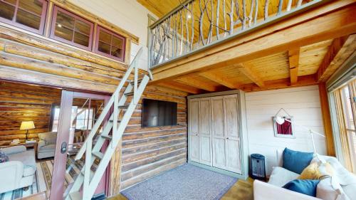 Moab House | Pack Creek ~ Gate House